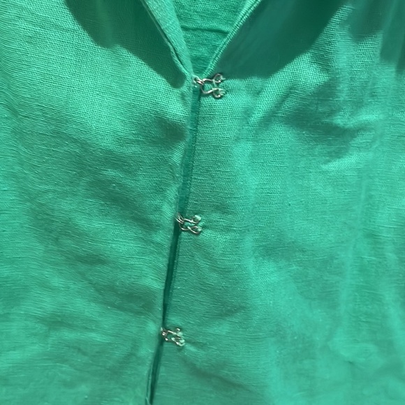 Womens New Pretty Little Thing Green Linen Feel Fitted Hook and Eye Shirt - Picture 7 of 8